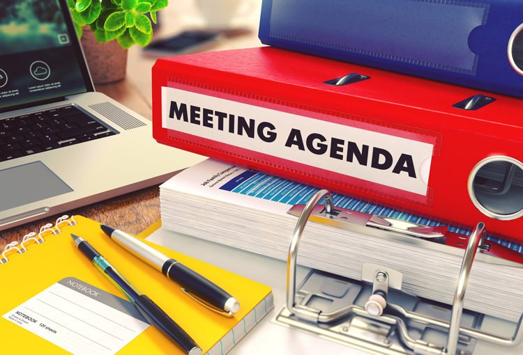 How to write a team meeting agenda